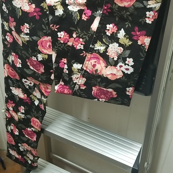 Pant - Picture 3 of 3